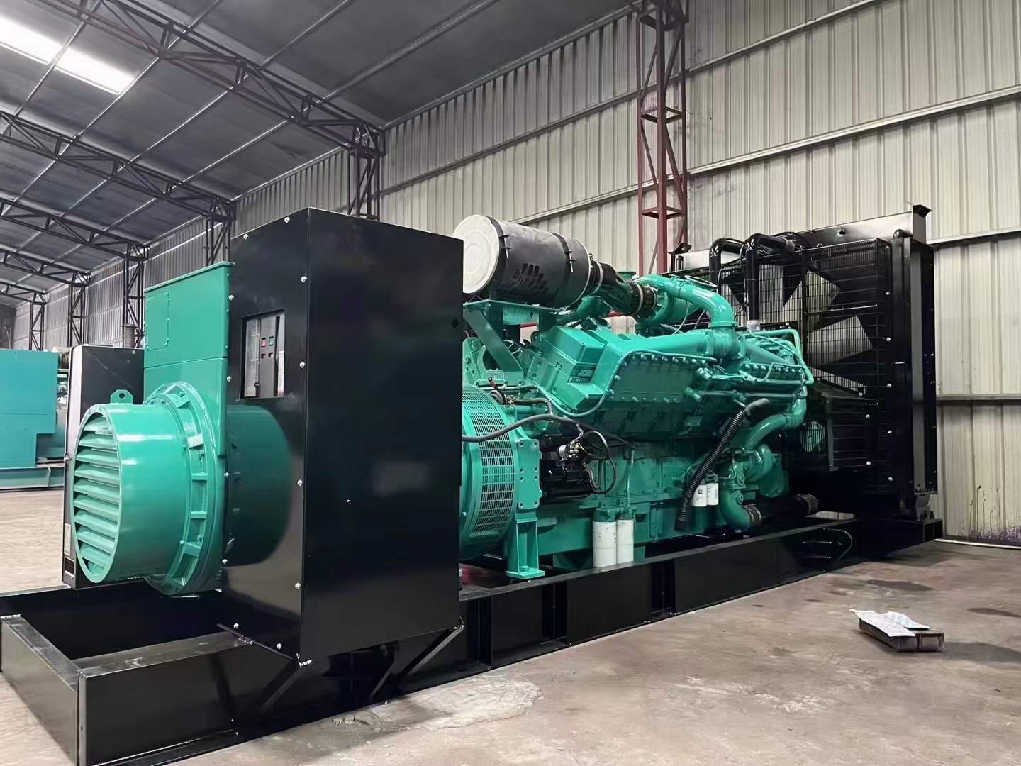 水城如何降低 800kW 柴油发电机输出电流的波动？