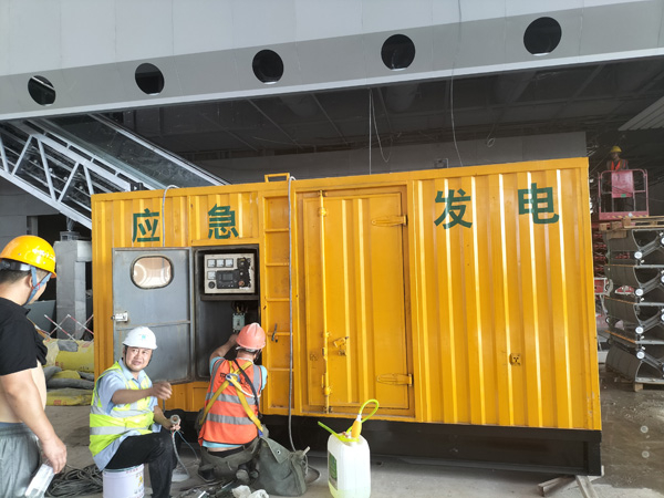 水城怎样判断空气滤清器是否需要更换？