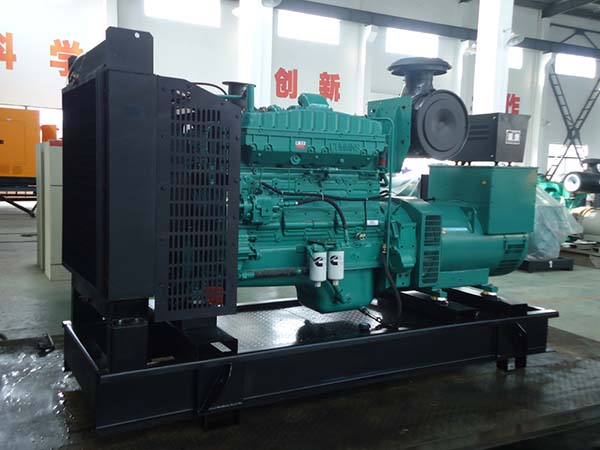 水城更换发电机组燃油预热装置的加热元件需要哪些工具？